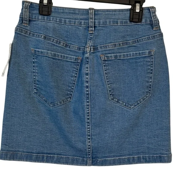 🎄𝗡𝗪𝗧-𝗣𝗔𝗖𝗦𝗨𝗡 𝗟𝗔𝗖𝗘 𝗨𝗣 𝗠𝗜𝗡𝗜 𝗝𝗘𝗔𝗡 𝗦𝗞𝗜𝗥𝗧 - Picture 2 of 6